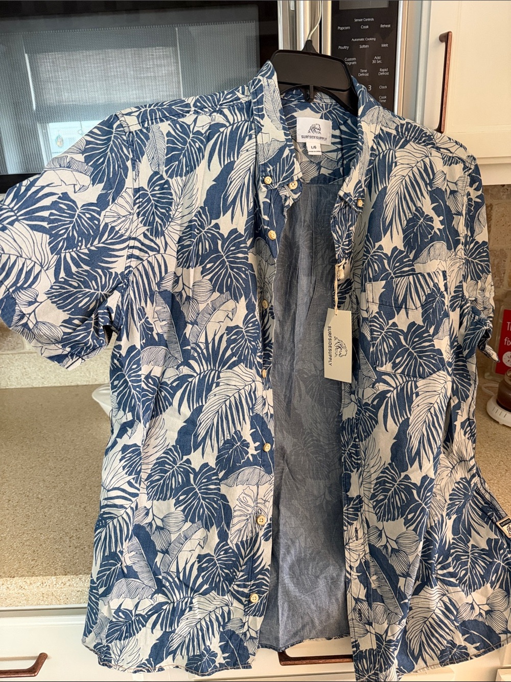 Surfside Supply Blue and White Tropical Print Casual Button-Down Shirt